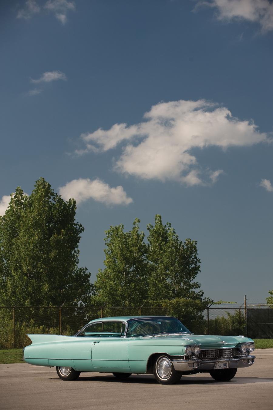  Cadillac DeVille Sixty-Two Coupe 1960 года  (фото 2 из 2)